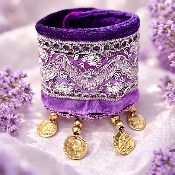 PURPLE VELVET GYPSY COIN CHARM CUFF BRACELET TEXTILE FIBER ART LUXURY SIGNED 7’ - Picture 2 of 15